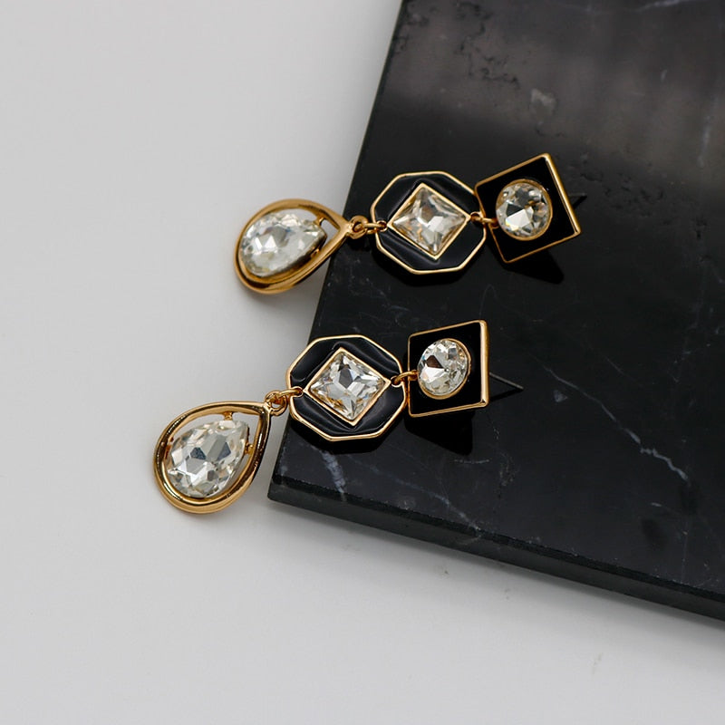 Svart Emalj Klart Glas Stones Statement Örhängen