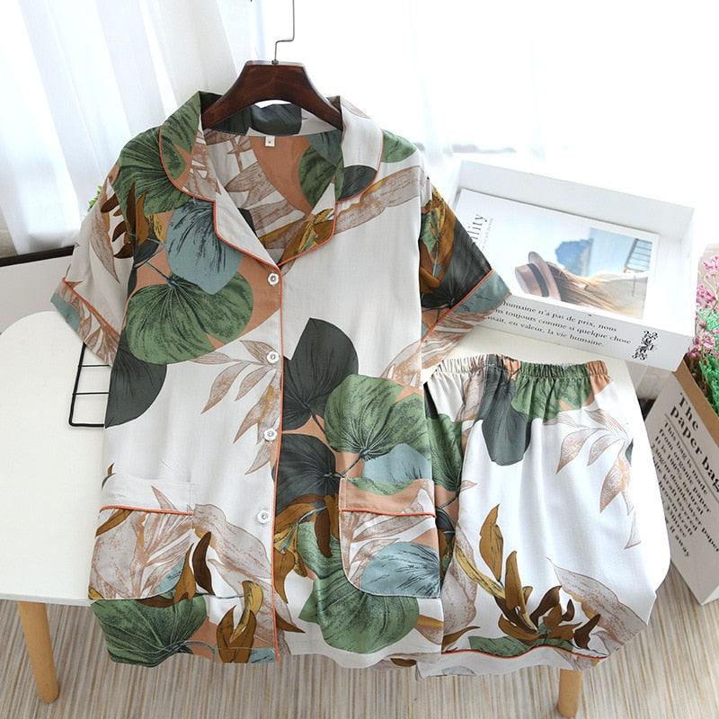 Summer new pajamas, short-sleeved shorts large floral print pajamas for women