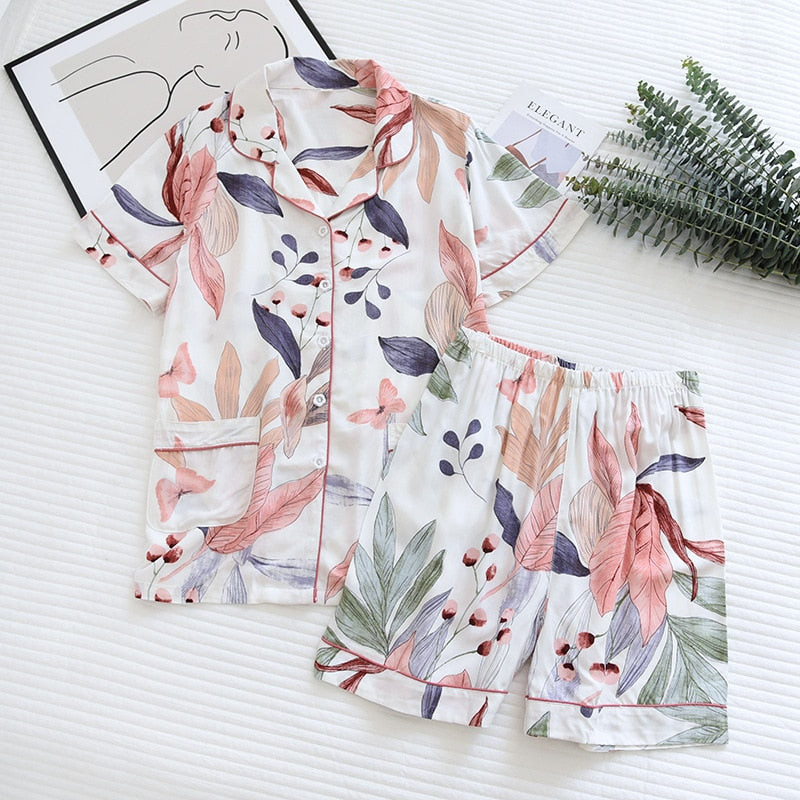 Summer new pajamas, short-sleeved shorts large floral print pajamas for women