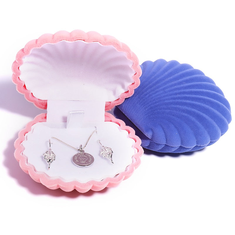 1 Piece Shell Shape Velvet Jewelry Box for Earrings Necklace Bracelet