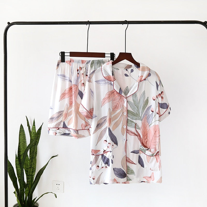 Zomerse nieuwe pyjama's, korte mouwen shorts grote bloemenprint pyjama's voor dames