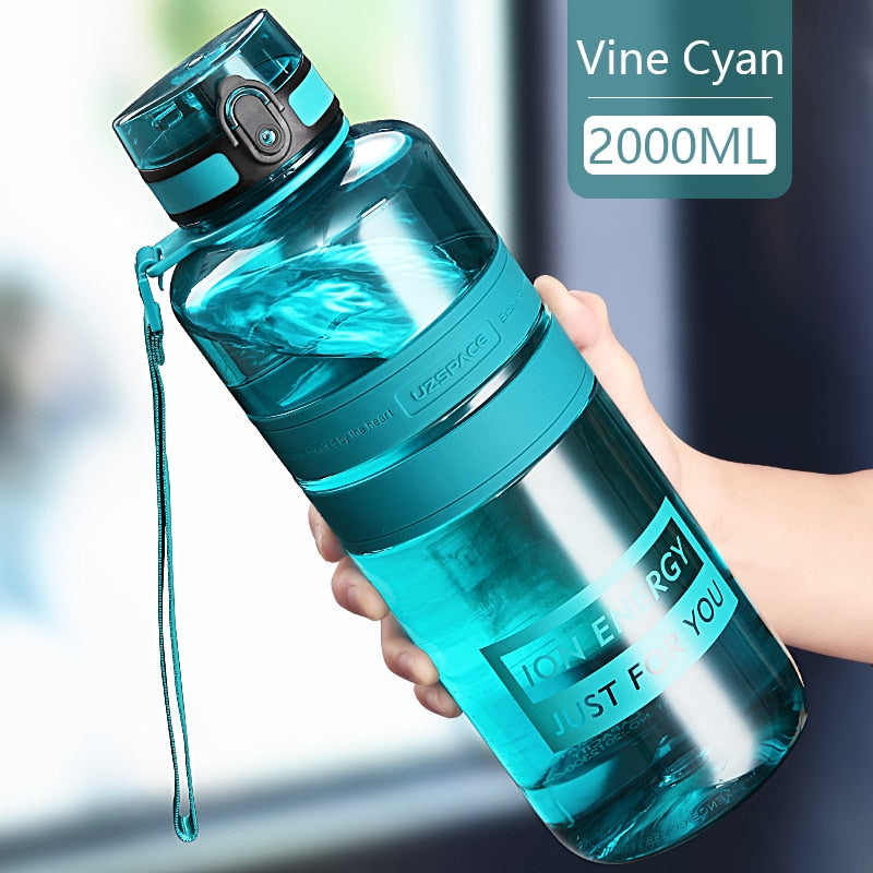 1L 1.5L 2L Water Bottle Large Capacity Eco-Friendly Plastic Portable Leakproof Drink Bottle