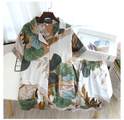 Summer new pajamas, short-sleeved shorts large floral print pajamas for women