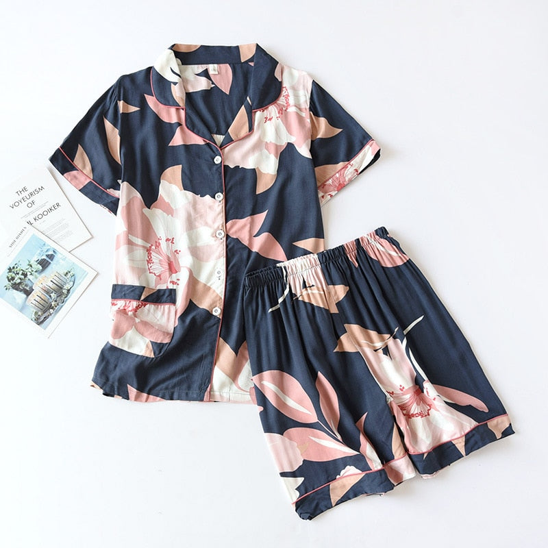 Summer new pajamas, short-sleeved shorts large floral print pajamas for women